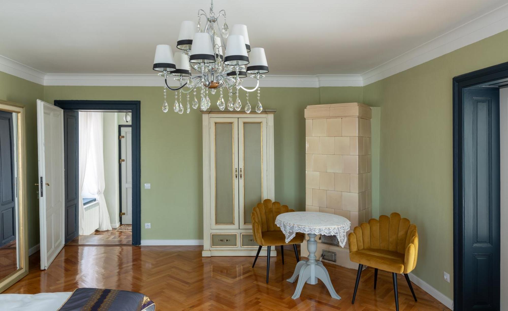 Magister Seven Bed & Breakfast Sibiu Bagian luar foto