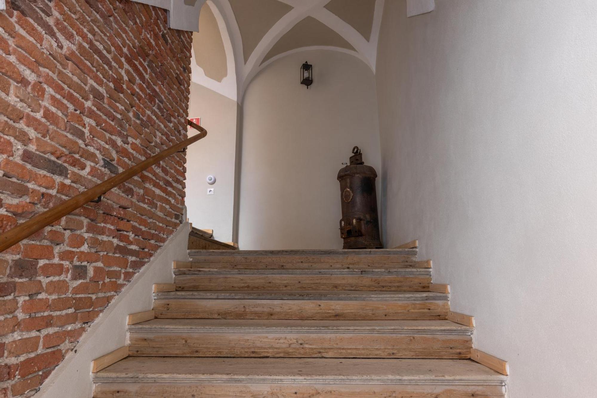 Magister Seven Bed & Breakfast Sibiu Bagian luar foto