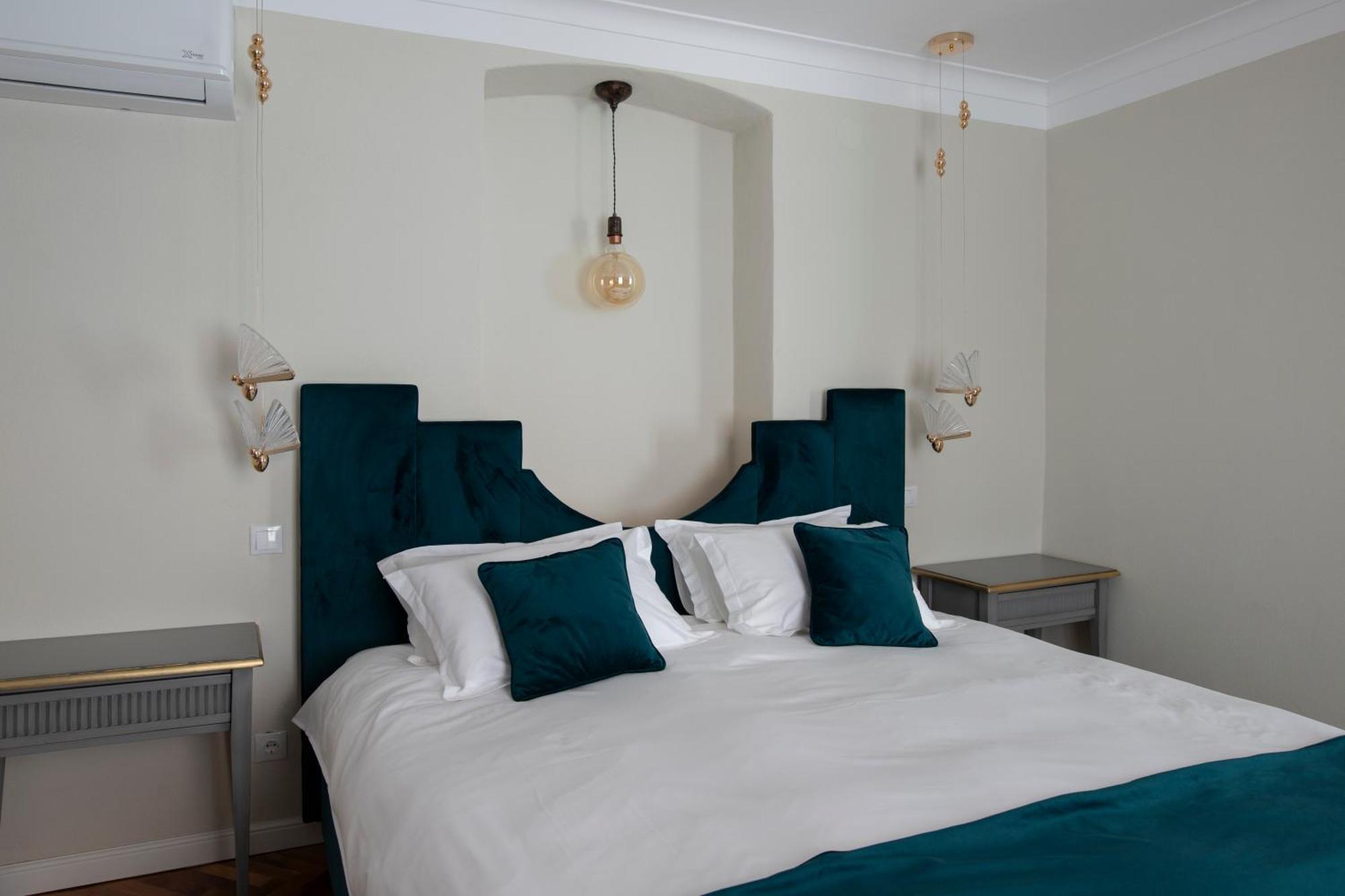 Magister Seven Bed & Breakfast Sibiu Bagian luar foto